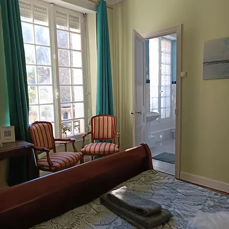 Bed and breakfast Maison Vive La Vie 3*