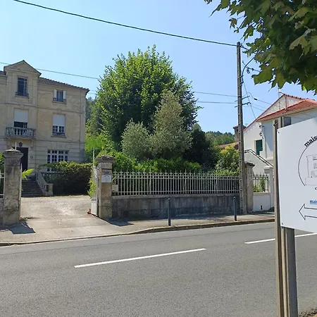 Maison Vive La Vie Bed & Breakfast 3*